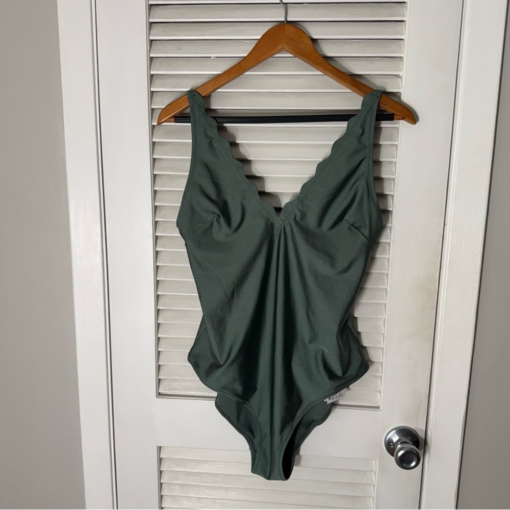 H&M Green One Piece Swimsuit